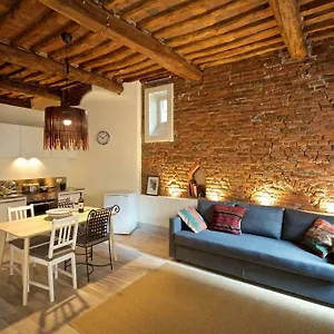 Casa Nora Pensión Lucca